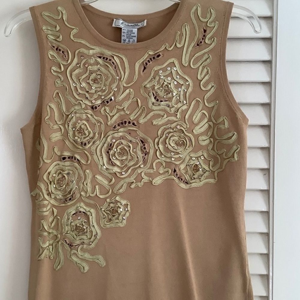 EMBELLISHED VISCOSE GOLD BEADS STRETCH WOMAN SLEEVELESS TOP SIZE 12​​​​
